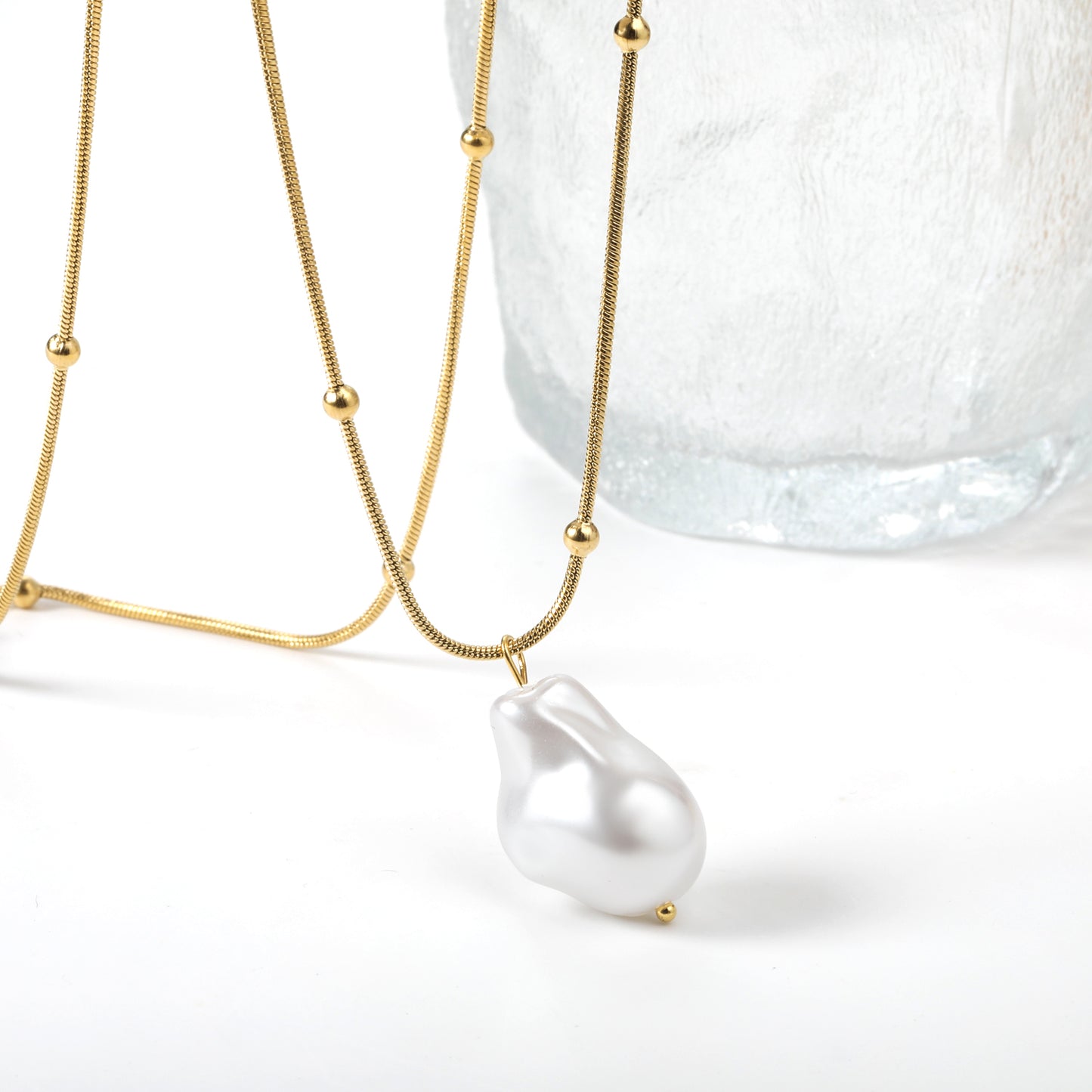 Ellen Pearl Necklace