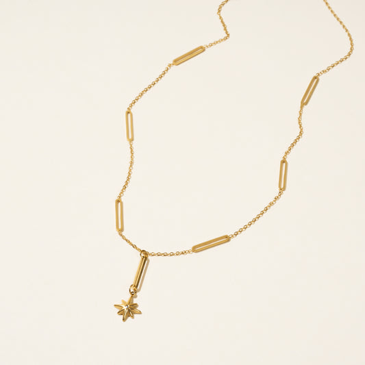Jean Star Gold Necklace