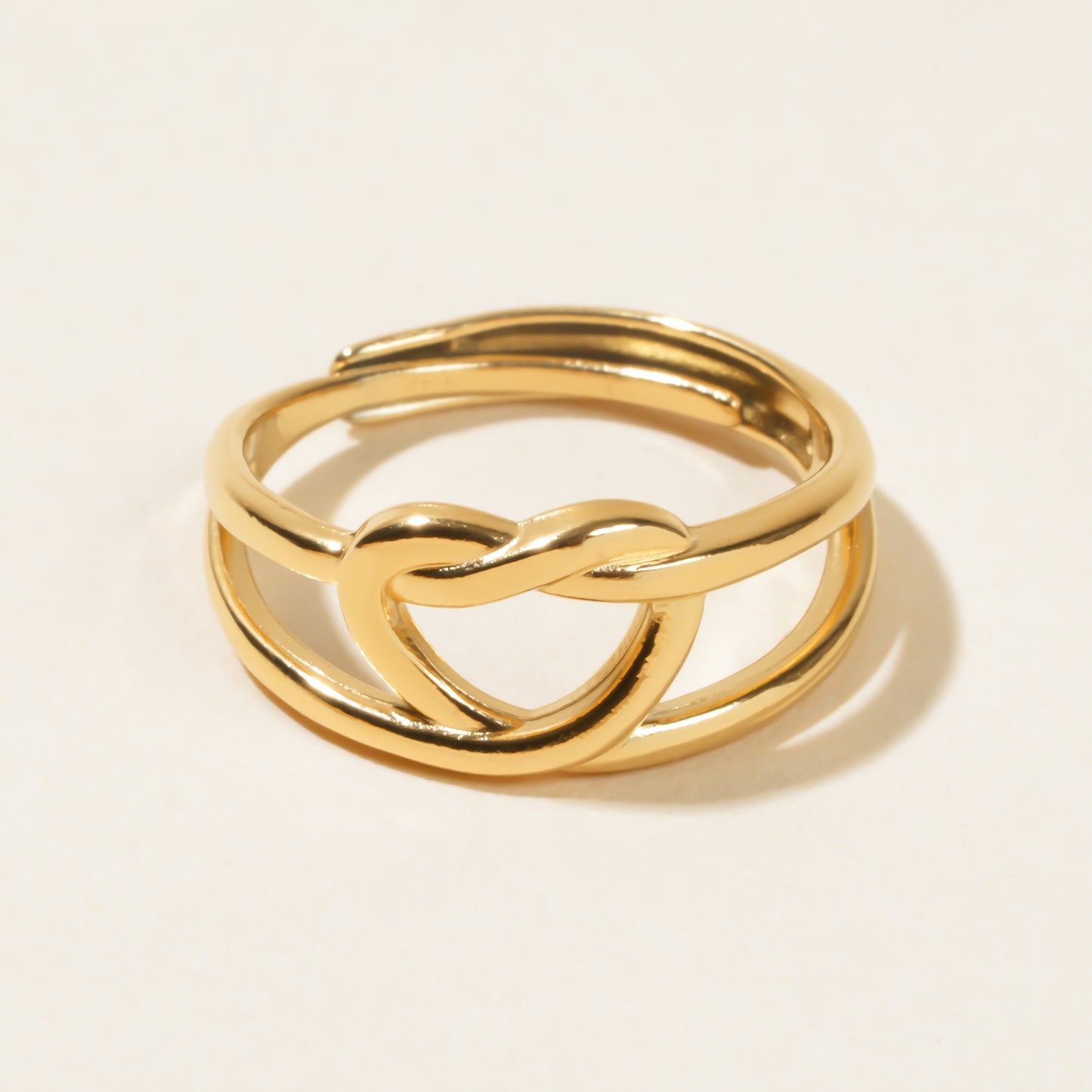 Una Heart Ring