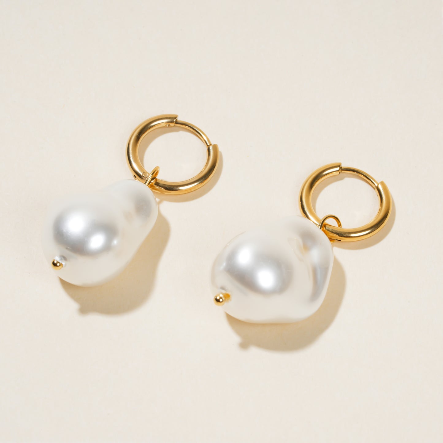 Kaori Pearl Earrings