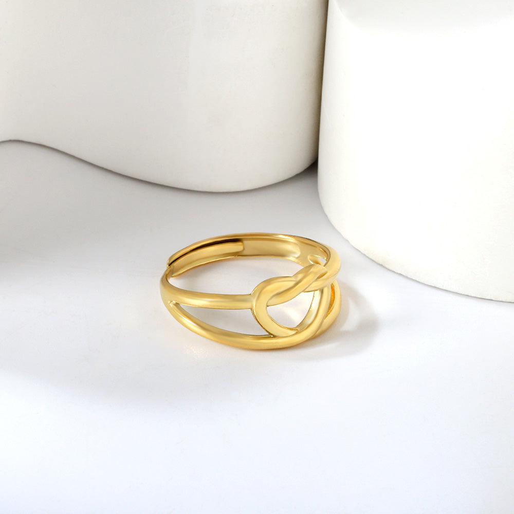 Una Heart Ring