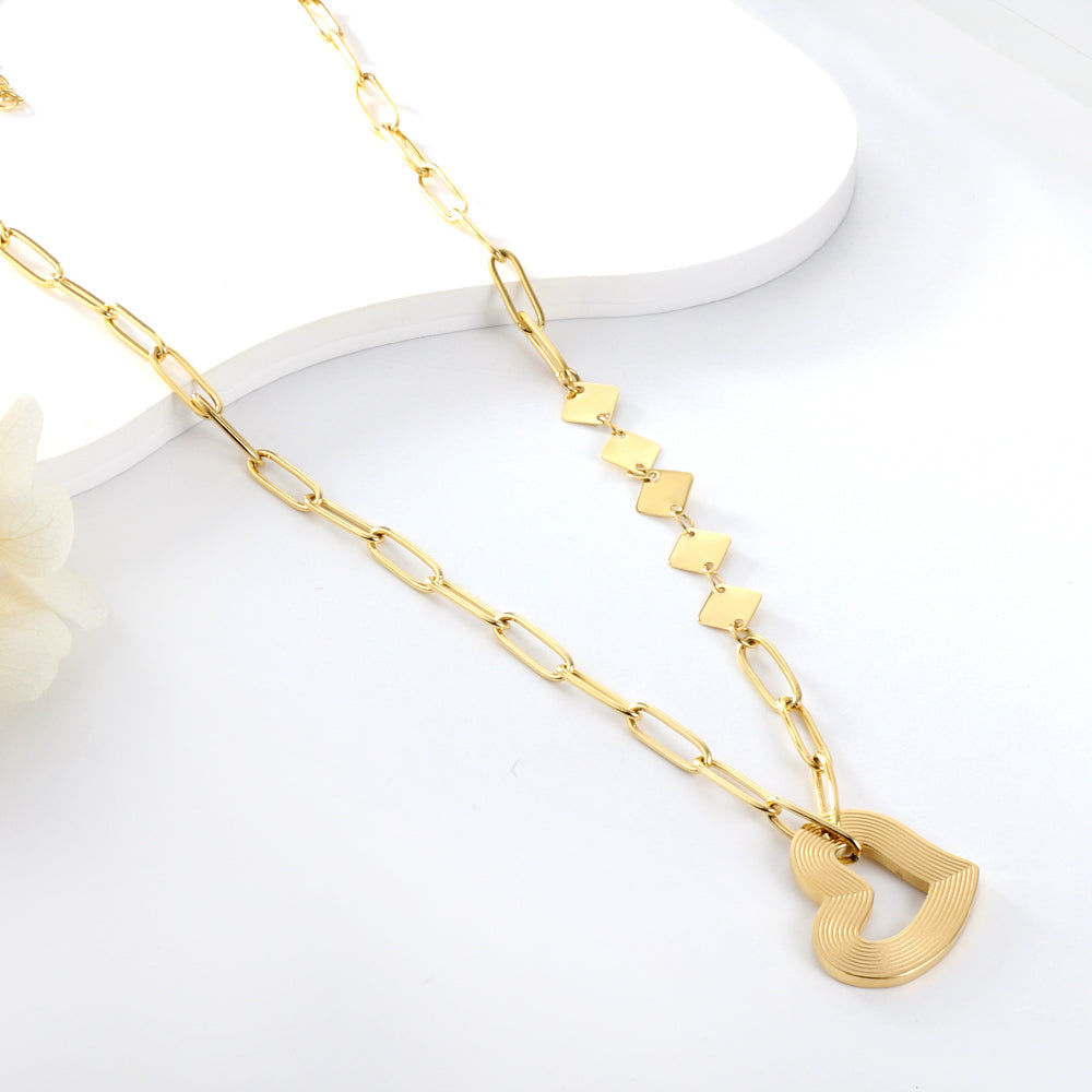 Tess Heart Gold Necklace