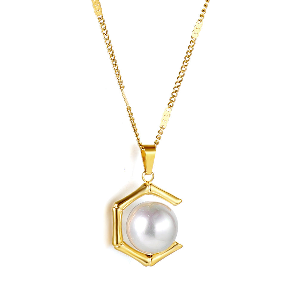 Sutton Pearl Necklace
