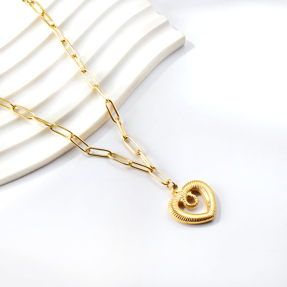 Paige Heart Gold Necklace