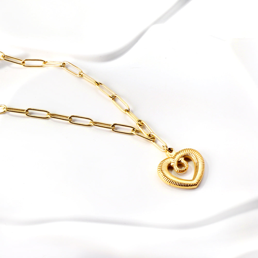 Paige Heart Gold Necklace