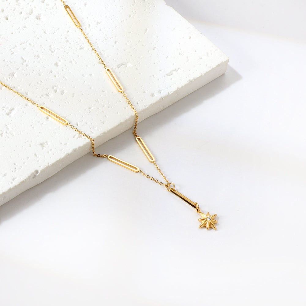 Jean Star Gold Necklace